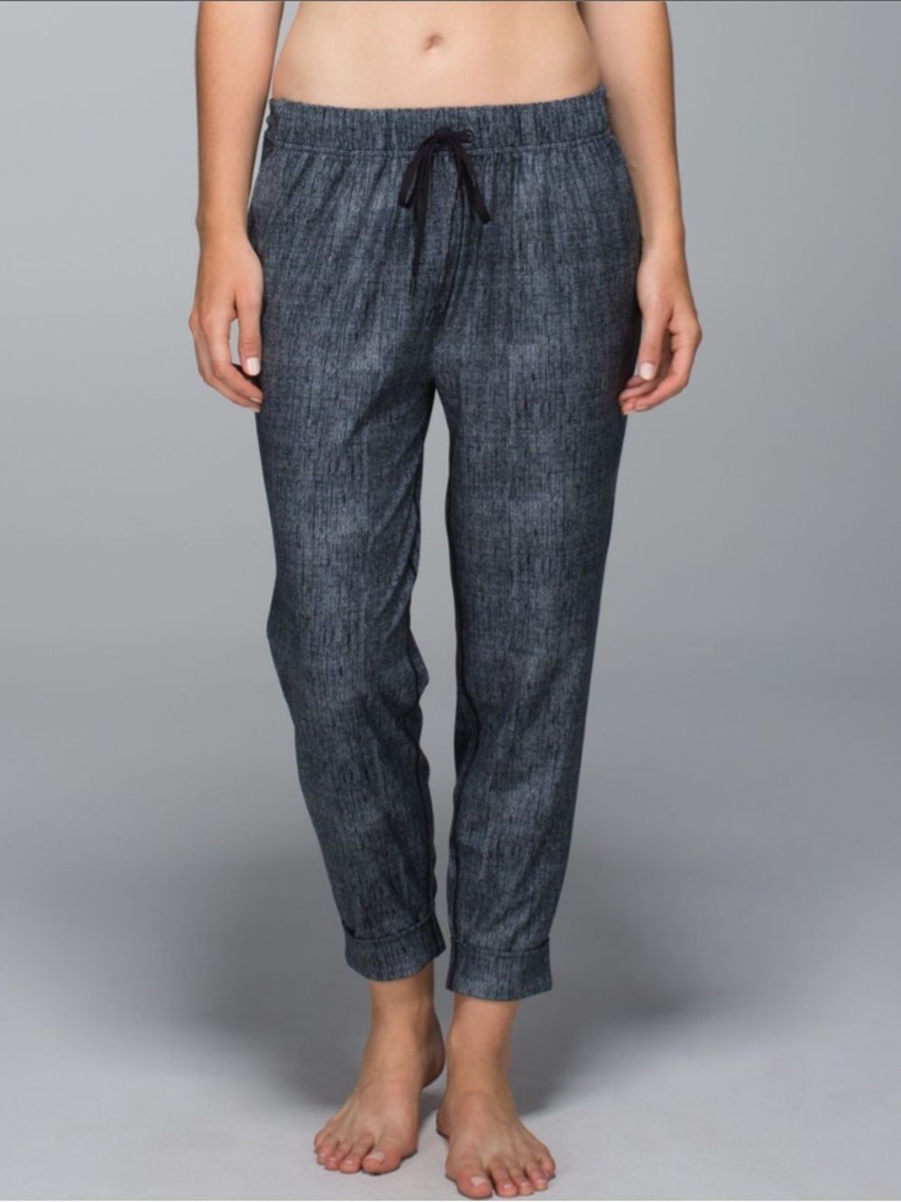 Lululemon Jet Crop Black Burlap Print Stretch Drawstring Rolled Hem Pant XXL